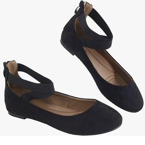 Bella Marie Suede Womens Dana Closed Toe Ankle Strap Slide Flats